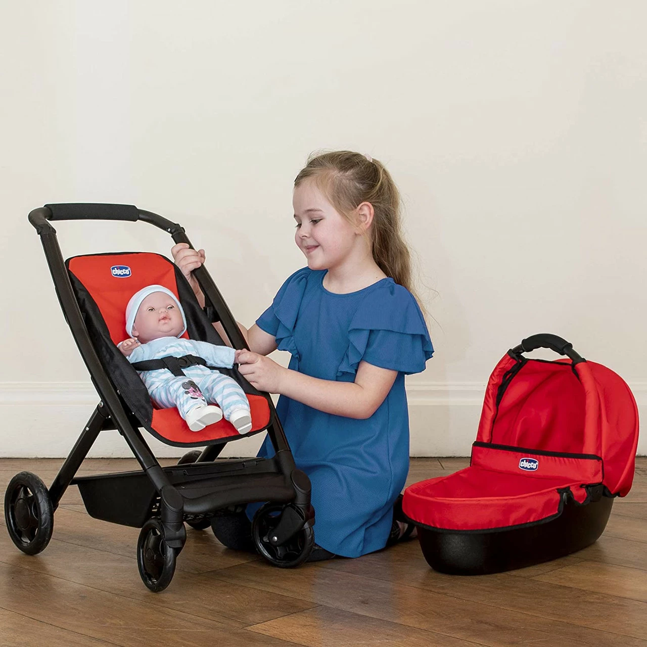 Chicco Junior 3-In-1 Pram 4 Chicco Junior 3-In-1 Pram - Image 4
