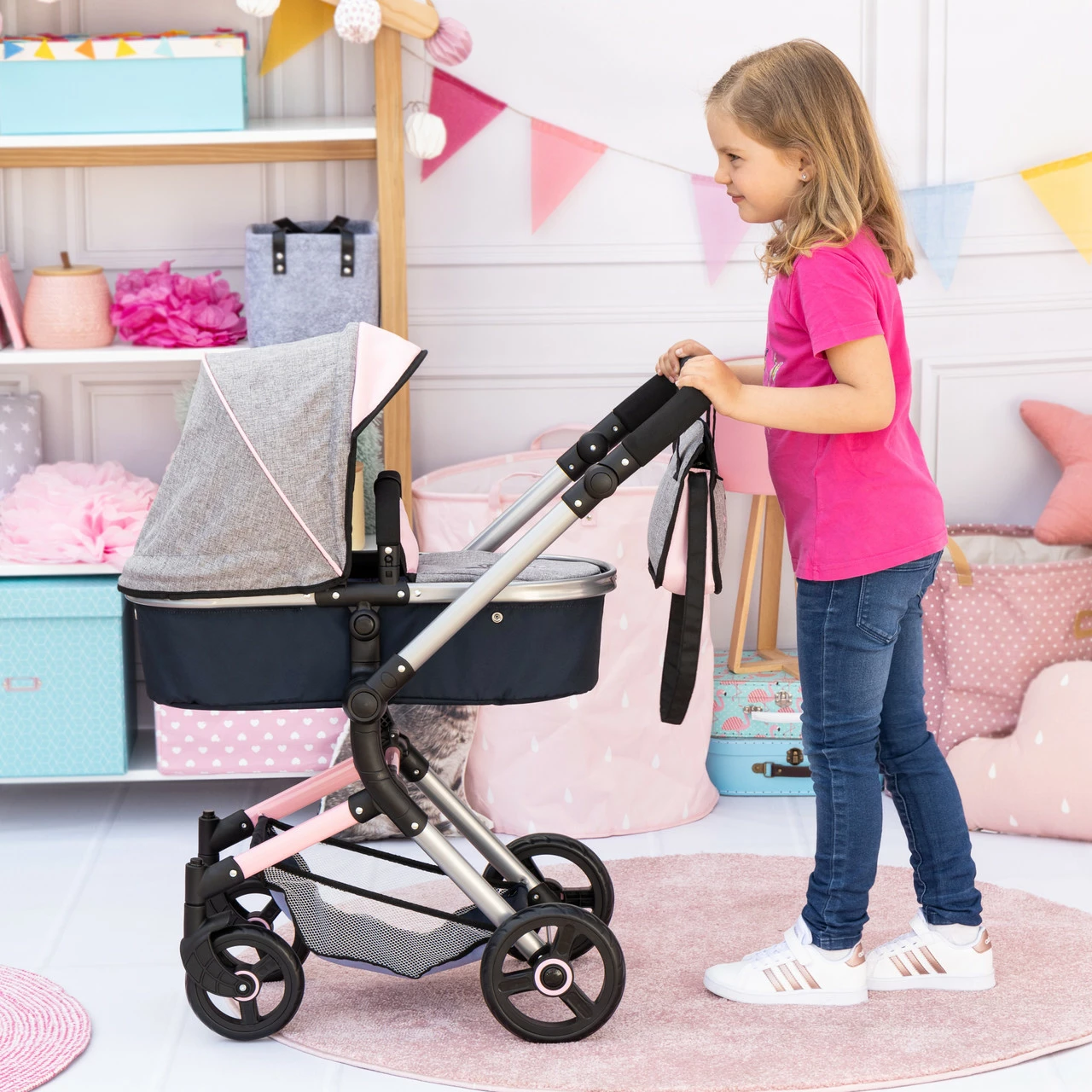 Bayer Neo Vario Pram - Dark Grey With Butterfly Motif 5 Bayer Neo Vario Pram - Dark Grey With Butterfly Motif - Image 5