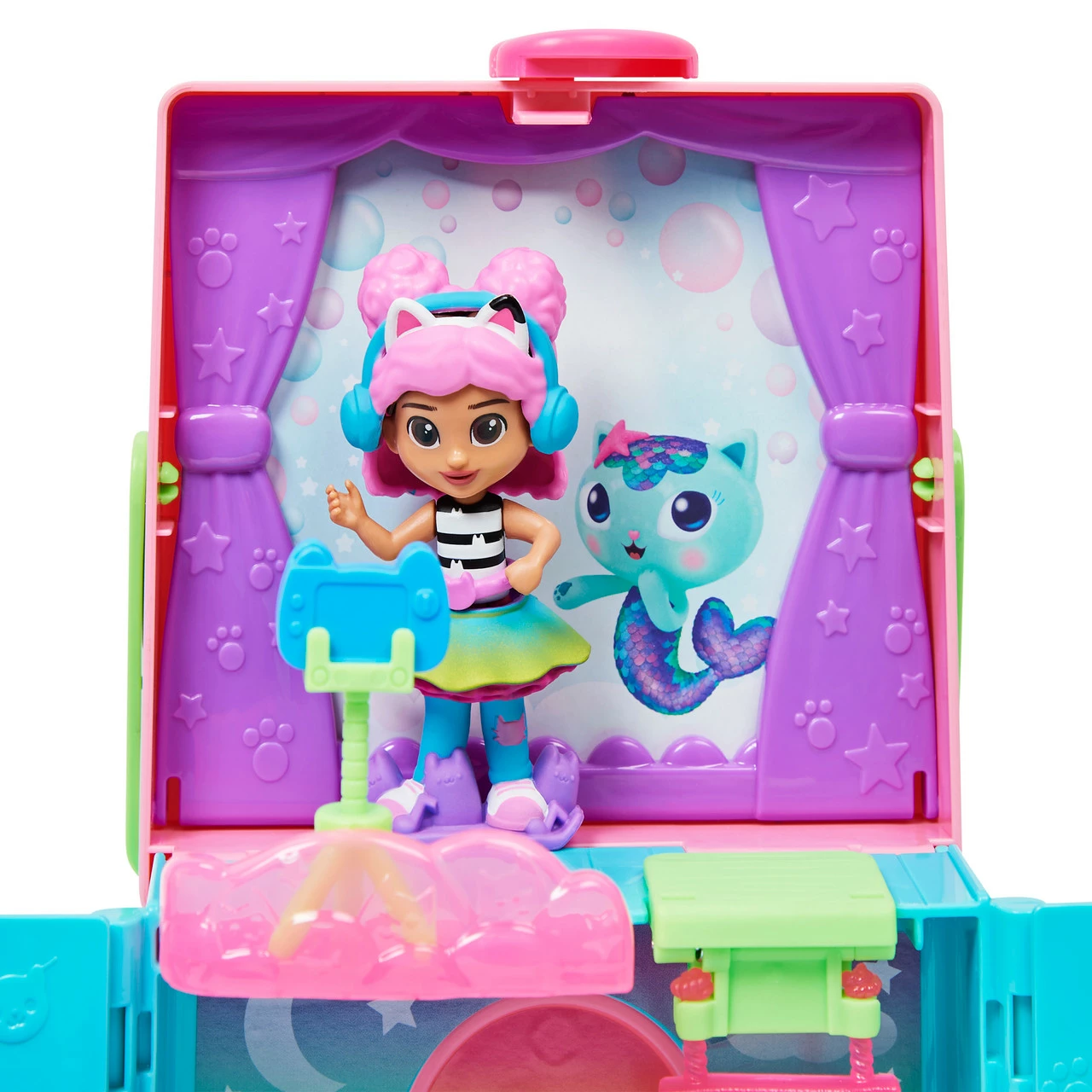 Gabby's Dollhouse 'Gabby Girl' Dress-Up Closet 9 Gabby's Dollhouse 'Gabby Girl' Dress-Up Closet - Image 9