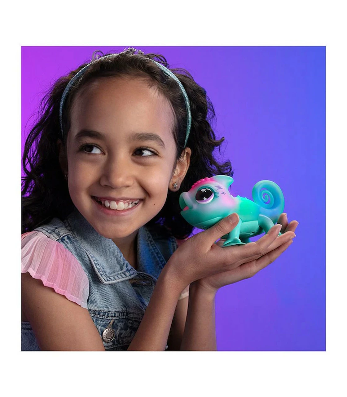 Little Live Pets Bright Light Chameleon Sunny 15 Little Live Pets Bright Light Chameleon Sunny - Image 15