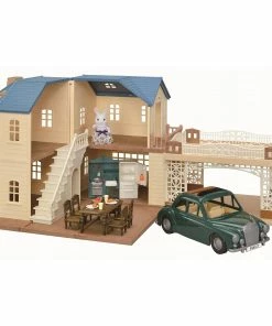 Sylvanian Families Large House With Carport Gift Set